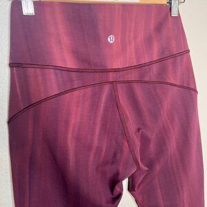 LULULEMON In Movement Legging size 8